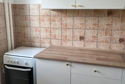 Apartament cu 2 camere semidecomandat, mobilat în 1 Mai - 8