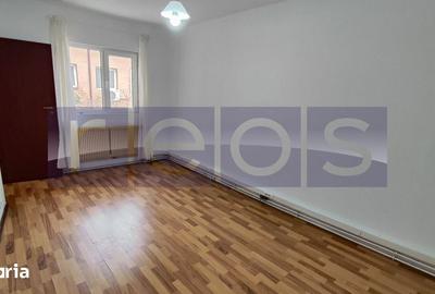 Casă cu 6 camere cu Canalizare în Decebal - 3