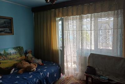 Apartament cu 3 camere decomandat în Tineretului - 2