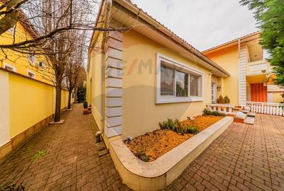 Vila cu 4 camere de vanzare 921 mp zona Subcetate,Arad - 23