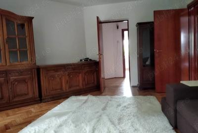 Inchiriez apartament cu 3 camere - 4
