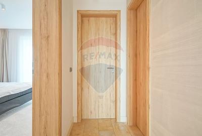 Penthouse cu 4 camere decomandat în Tractorul - 32