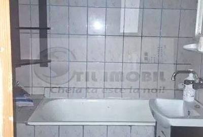 Apartament cu 2 camere, decomandat - etaj 2/4 - Dacia - 85.000 euro ! - 5