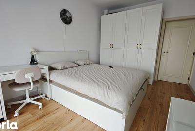 Apartament cu 3 camere în 9 Mai - 10