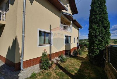 Casă individuală cu 6 camere cu Canalizare în Zvoriștea - 23