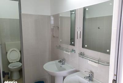 Spațiu comercial, de 1,496.07 mp, în Central - 3