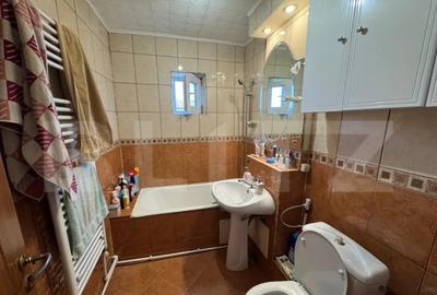 Apartament cu 3 camere decomandat, mobilat în 1 Mai - 4