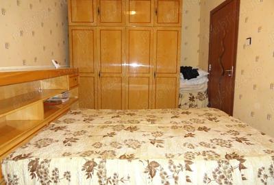 Apartament cu 3 camere decomandat în Micălaca - 2