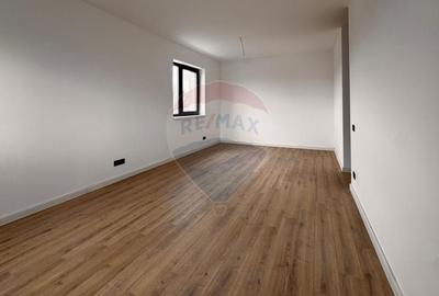 Apartament cu 2 camere decomandat în Doamna Ghica - 3