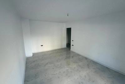 Spațiu comercial, de 50 mp, în Central - 10