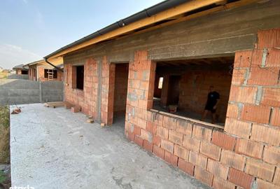 Casă cu 4 camere în Clinceni - 3