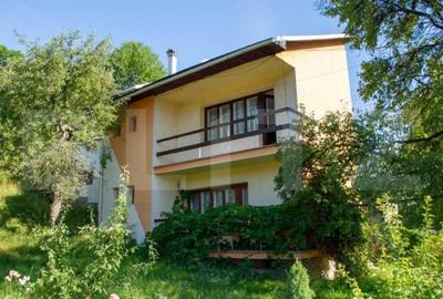 Casă cu 7 camere cu Teren 1200 Mp în Năsăud - 5