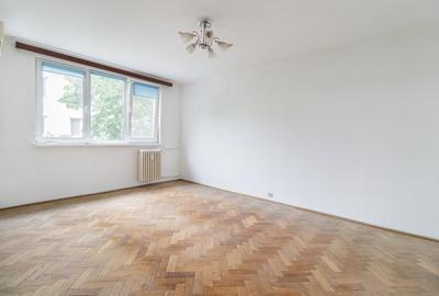 Apartament cu 3 camere decomandat în Militari