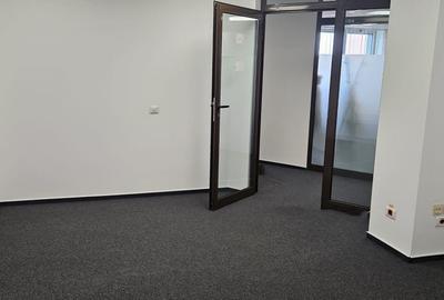 Birou, de 21.739999771118 mp, în Băneasa - 2