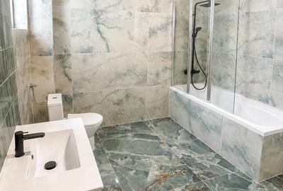Casă cu 3 camere cu Teren 710 Mp în Izvin - 5