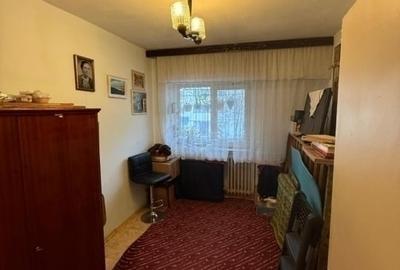 Apartament cu 3 camere decomandat în Păcurari - 3