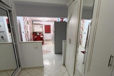 Apartament cu 4 camere decomandat, mobilat în CET - 2