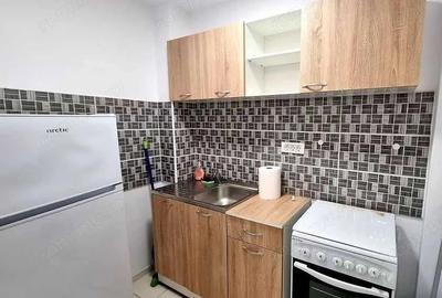 Ofer spre inchiriere o camera in zona bucovina - 3