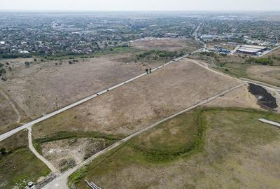 TEREN INTRAVILAN CENT NORD ARAD KM 548+273 PUZ APR - 3