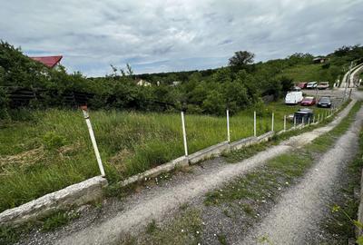 Teren Construcții intravilan de 892 mp, în Păulești