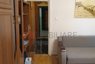 Apartament cu 2 camere semidecomandat în Dâmbovița