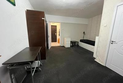 Garsonieră nedecomandată în Titan