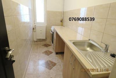 Drumul Taberei, Auchan Drumul Taberei, Auchan - 2