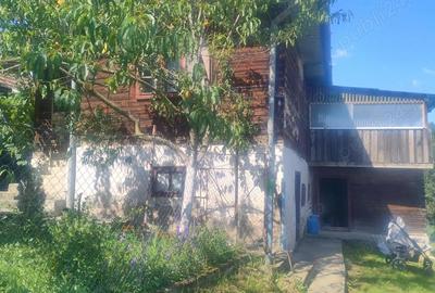 Casă cu 4 camere în Cacova Ierii - 7