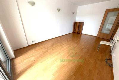 Apartament cu 2 camere decomandat în Doamna Ghica