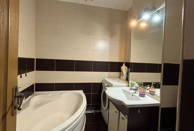 Apartament cu 3 camere decomandat, mobilat în Valea Aurie - 9