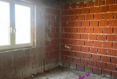 Casă cu 5 camere cu Teren 500 Mp în Oșorhei - 5