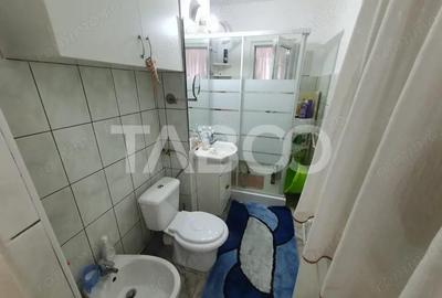 Apartament 3 camere zona 1 Decembrie 65 mp utili + 5 mp balcon - 10