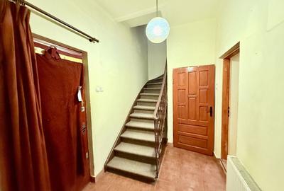 Casă cu 6 camere cu Canalizare în Regie - 24