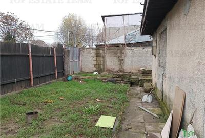 Casa demolabila pe teren intravilan de 234 mp in Bucuresti zona Progresul. - 2