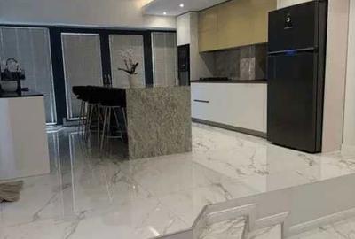 Casă cu 4 camere în Central - 8