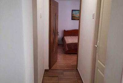 Apartament cu 3 camere decomandat în Central - 3