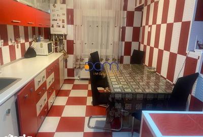 Apartament cu 3 camere decomandat în Central - 9