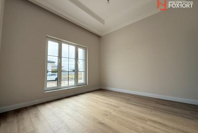 Duplex cu 4 camere cu Teren 354 Mp în Săcălaz - 14