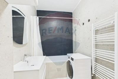 Apartament cu 4 camere decomandat în Berceni