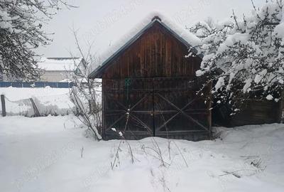 Casă cu 3 camere în Giulești - 1