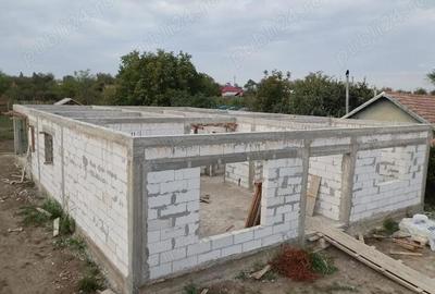 Casă cu 3 camere în Curcani - 1