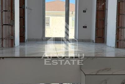 Casă cu 4 camere în Remetea Mare