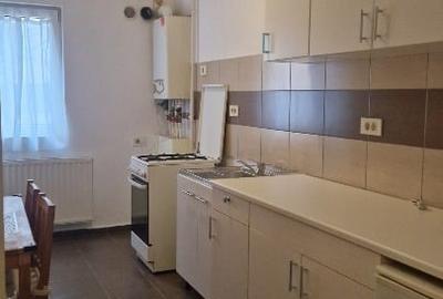 Garsonieră decomandată, mobilată în Roșu - 16