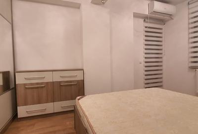 Apartament cu 2 camere, mobilat în Palat - 4
