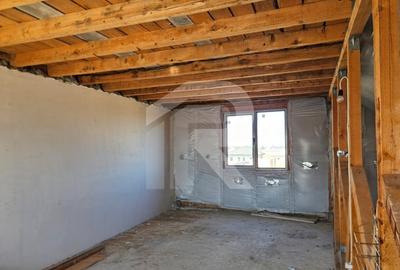 BERCENI - VIDRA - COMPLEX DEALUL VERDE, DUPLEX 90 MP, LOT 300 MP! - 19