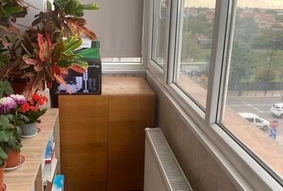 Apartament cu 2 camere decomandat în Km 5 - 13