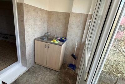 Apartament cu 2 camere decomandat în Sărari - 4