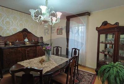 Casă cu piscină de vânzare în zona Piața Centrală Galați - 4