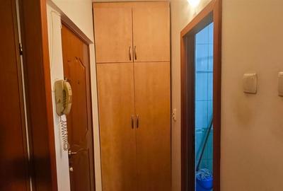 Garsonieră decomandată în Nicolina - 5