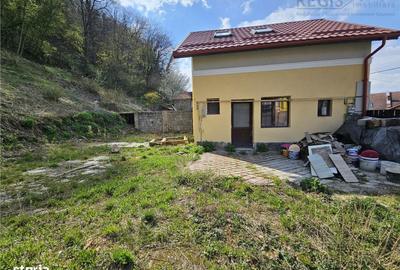 Spațiu comercial, în Central - 3